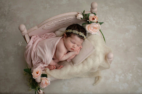Newborn Day Bed - 