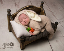 Load image into Gallery viewer, Newborn Day Bed - &quot;The Tracy Elaine&quot;