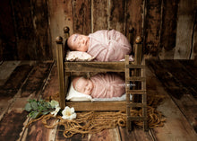 Load image into Gallery viewer, Scalloped Bunk Beds