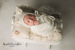 Scalloped Newborn Cradle - "The Lori Lynn"