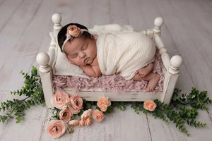 Decorative Newborn Day Bed - The Aliviah