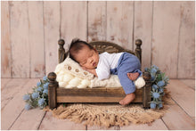 Load image into Gallery viewer, Newborn Day Bed - &quot;The Tracy Elaine&quot;