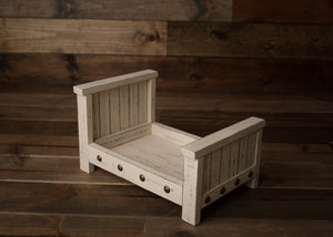 Studded Newborn Bed - "The Dylan"